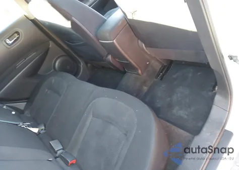 2015 Nissan Rogue Select S из США, поврежденный, VIN JN8AS5MT4FW650914